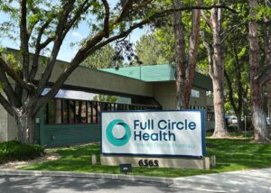 Full Circle Health Emerald Clinic Building Front