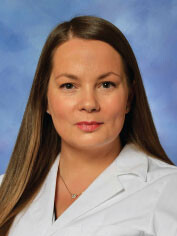 Photo of Dr. Hollie Bearce